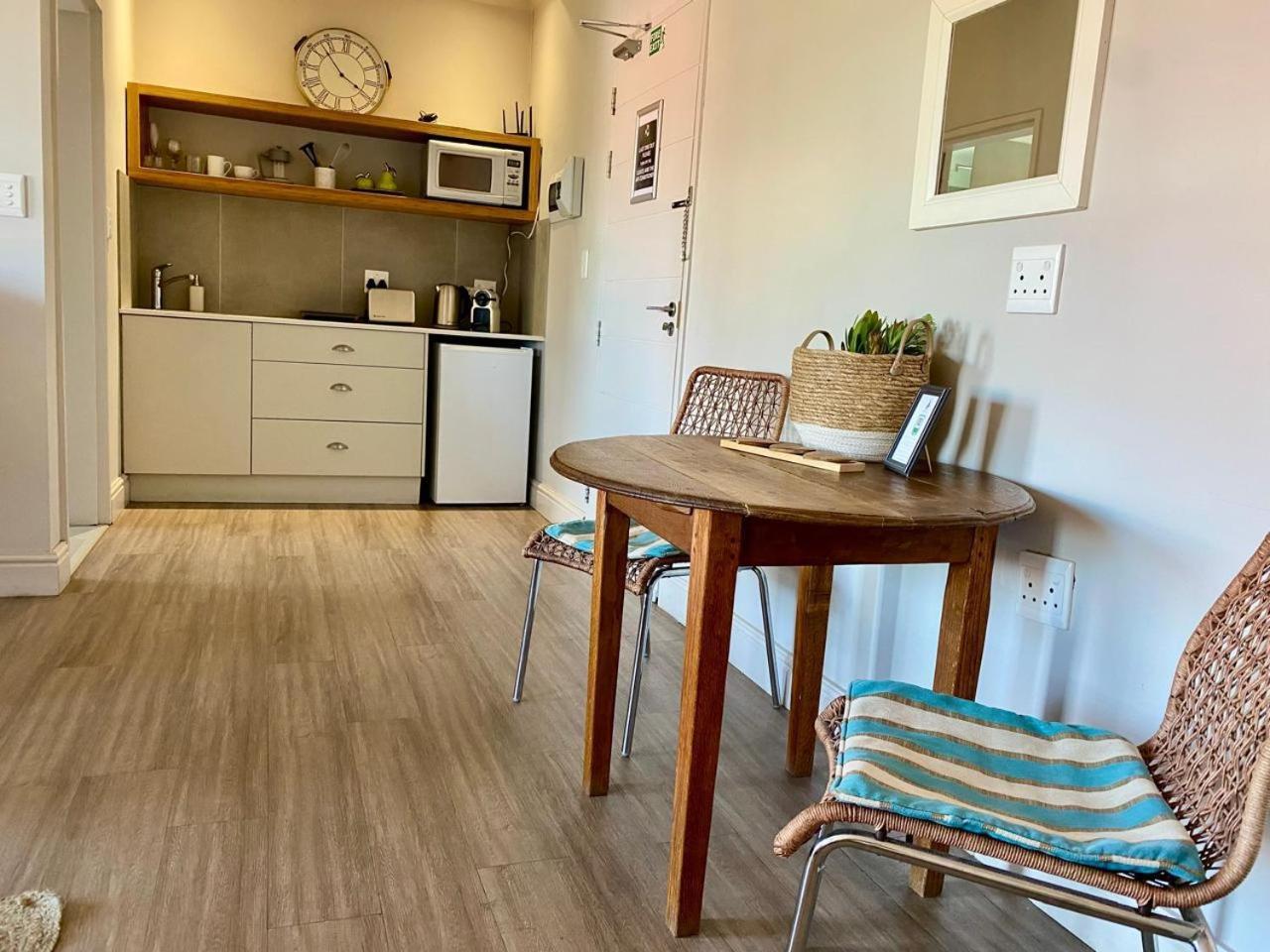Hermanus Waterfront Apartment Szoba fotó